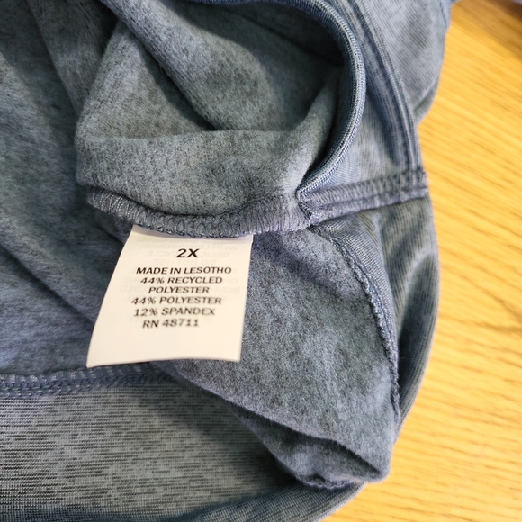 NWT Women's 2X MTA Sports Blue Long Sleeve Crewneck Crop Active Top Fast Dri - Picture 5 of 7
